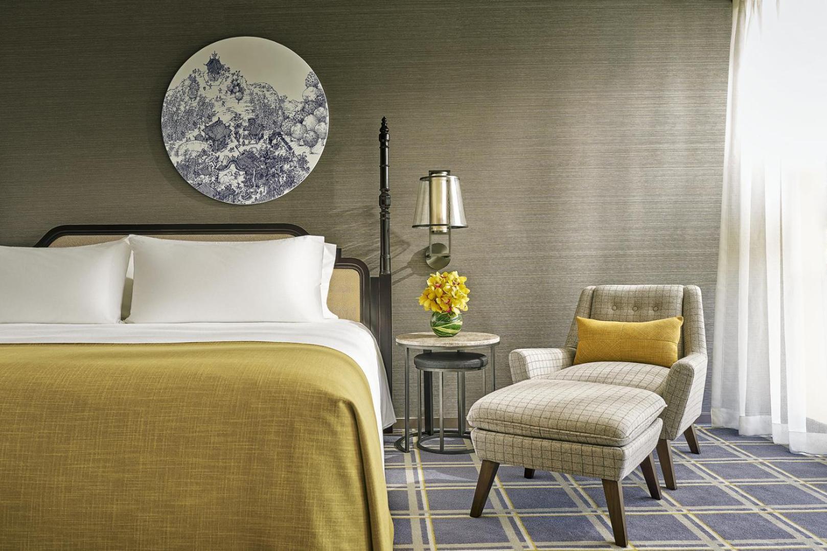 Artyzen Grand Lapa Macau Hotel Ngoại thất bức ảnh A guest room at The St. Regis Mumbai